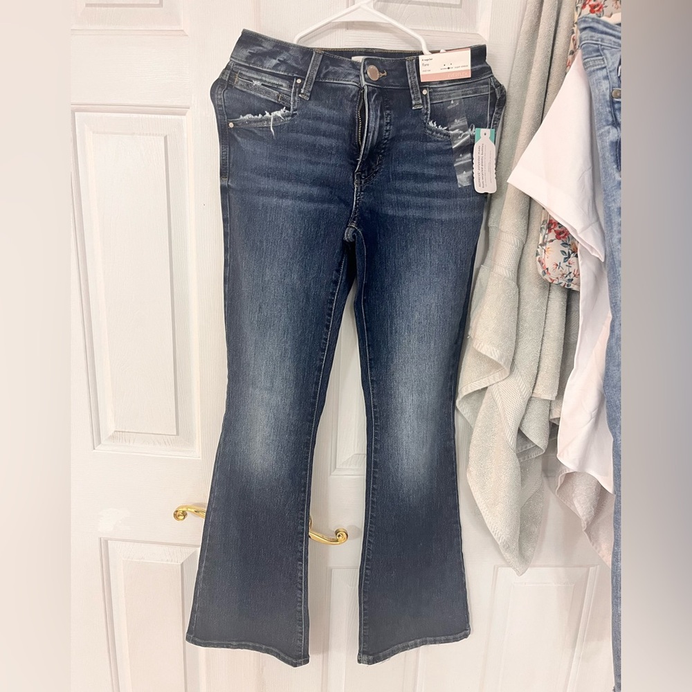 Everflex Mid Rise Flare Jeans by Maurices. New with tags.